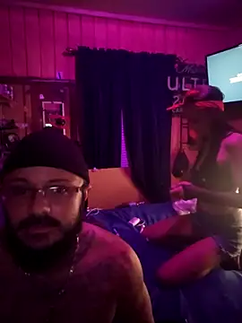 Snapshot of Dirty_D187 chatting on 10/07/25, 07:27 Dirty D187 online show from 10/07/25, 07:27