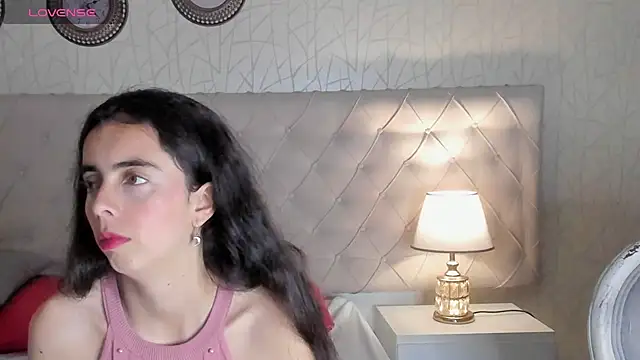 EmmaaGrey online show from 10/01/25, 01:17