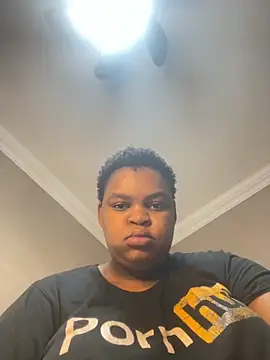 MamoM24 online show from 09/28/25, 10:31