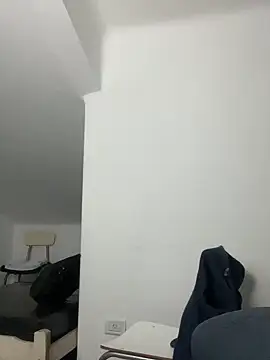 Snapshot of ferluvely chatting on 09/24/25, 02:48 ferluvely online show from 09/24/25, 02:48