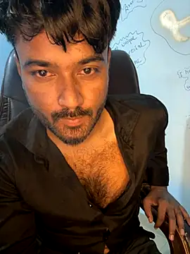 Snapshot of MeekBatgirl chatting on 10/30/25, 07:36 MeekBatgirl online show from 10/30/25, 07:36