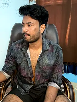 Snapshot of MeekBatgirl chatting on 11/15/25, 06:22 MeekBatgirl online show from 11/15/25, 06:22