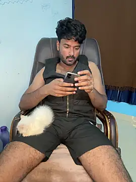 Snapshot of MeekBatgirl chatting on 11/16/25, 05:29 MeekBatgirl online show from 11/16/25, 05:29