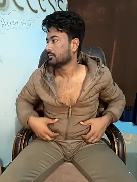 Snapshot of MeekBatgirl chatting on 11/22/25, 02:54 MeekBatgirl online show from 11/22/25, 02:54