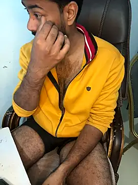 Snapshot of MeekBatgirl chatting on 12/14/25, 05:57 MeekBatgirl online show from 12/14/25, 05:57