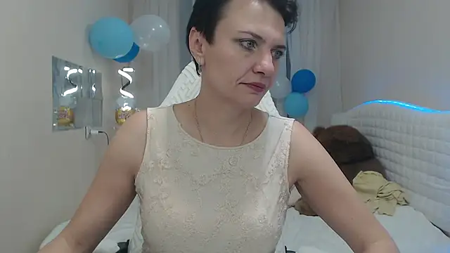 AvaSaturnian online show from 10/02/25, 12:34