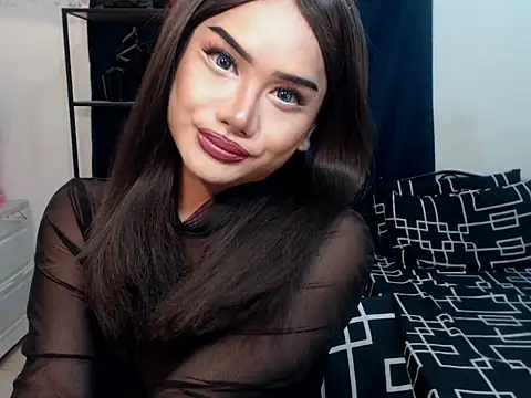 Snapshot of RositaUshvada chatting on 09/25/25, 06:22 RositaUshvada online show from 09/25/25, 06:22