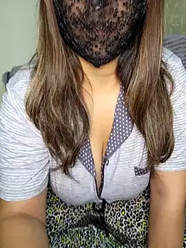 mysticlure-- online show from 10/25/25, 07:08