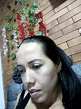 MiaForever1 online show from 11/08/25, 02:01