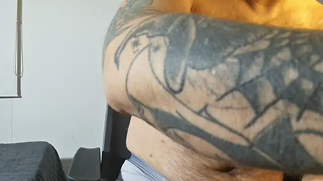 DaddyBear   online show from 09/19/25, 09:48