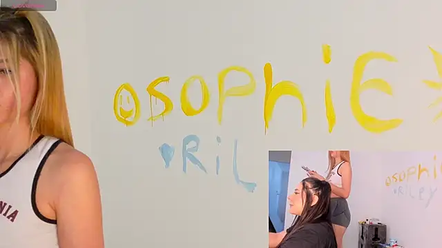 SophieCurves online show from 10/18/25, 01:19