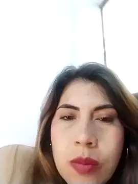 Camila latina 0 online show from 09/18/25, 09:17