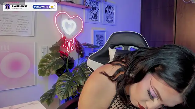 diamond dustt online show from 09/24/25, 09:07