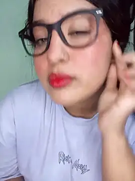 Cat Hot Party online show from 10/10/25, 04:22