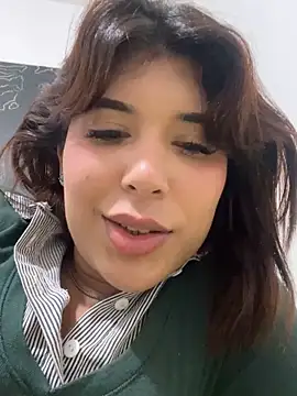 Snapshot of dahiana_marin chatting on 03/23/26, 09:19 dahiana marin online show from 03/23/26, 09:19