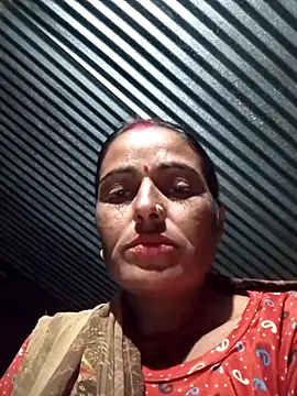 Snapshot of Jalebi_bay chatting on 10/13/25, 10:43 Jalebi bay online show from 10/13/25, 10:43