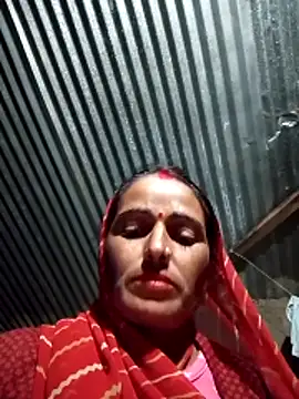 Snapshot of Jalebi_bay chatting on 10/14/25, 02:07 Jalebi bay online show from 10/14/25, 02:07