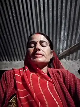 Snapshot of Jalebi_bay chatting on 10/16/25, 05:47 Jalebi bay online show from 10/16/25, 05:47