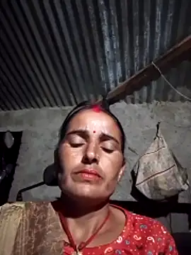 Snapshot of Jalebi_bay chatting on 10/19/25, 01:01 Jalebi bay online show from 10/19/25, 01:01