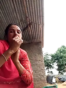 Snapshot of Jalebi_bay chatting on 11/04/25, 01:59 Jalebi bay online show from 11/04/25, 01:59