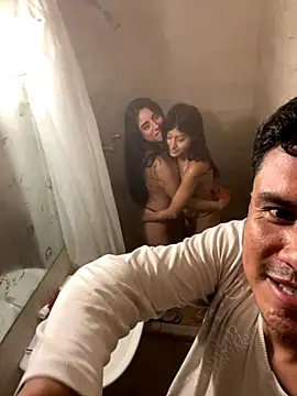 Clavelnegro online show from 10/14/25, 01:39