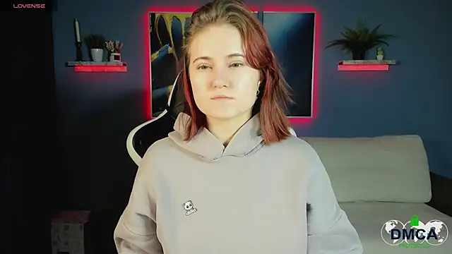 Roxy foxi online show from 11/21/25, 01:04