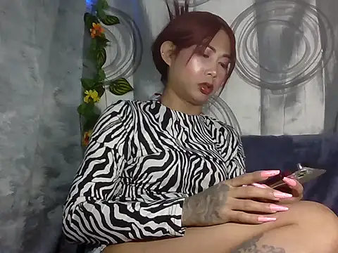 Snapshot of angel_ofgod chatting on 10/09/25, 05:44 angel ofgod online show from 10/09/25, 05:44