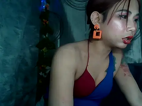 Snapshot of angel_ofgod chatting on 10/21/25, 06:30 angel ofgod online show from 10/21/25, 06:30