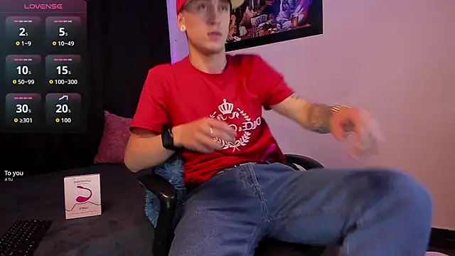 Snapshot of Sebas_maverick chatting on 09/21/25, 04:25 Sebas maverick online show from 09/21/25, 04:25