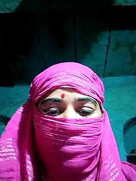 Snapshot of Mis_sonam chatting on 09/24/25, 11:41 Mis sonam online show from 09/24/25, 11:41