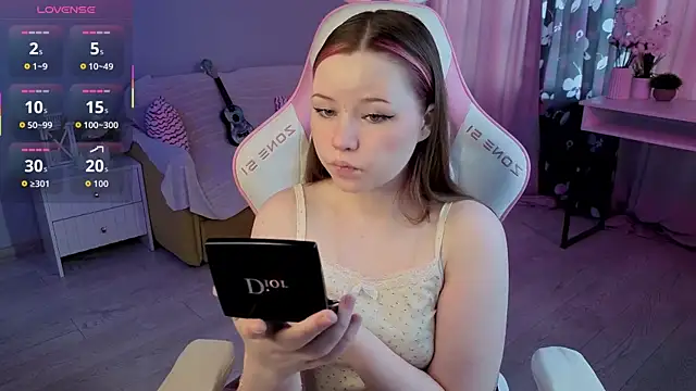 Sweetie Hope online show from 10/05/25, 07:28