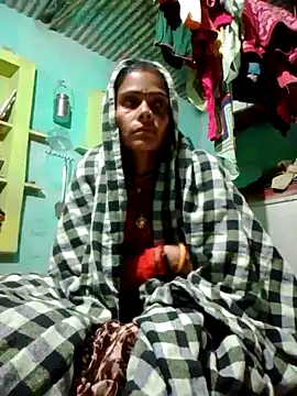 Snapshot of H_seema chatting on 10/09/25, 02:04 H seema online show from 10/09/25, 02:04