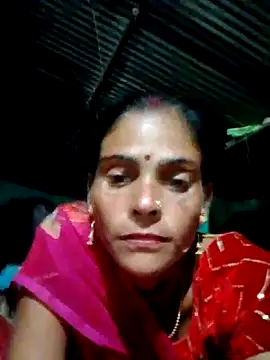 Snapshot of H_seema chatting on 10/21/25, 04:08 H seema online show from 10/21/25, 04:08