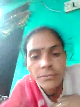 Snapshot of H_seema chatting on 10/30/25, 11:22 H seema online show from 10/30/25, 11:22