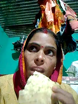 Snapshot of H_seema chatting on 01/14/26, 12:44 H seema online show from 01/14/26, 12:44