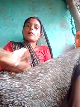 Snapshot of H_seema chatting on 07/18/26, 12:53 H seema online show from 07/18/26, 12:53