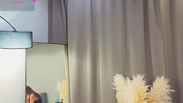 VincenzaGarigliano online show from 10/07/25, 01:03