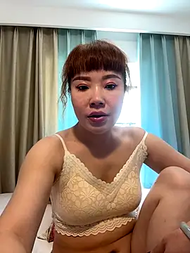 Snapshot of Xinlan-Asia chatting on 09/20/25, 06:03 Xinlan-Asia online show from 09/20/25, 06:03