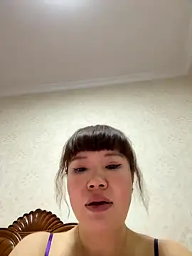 Snapshot of Xinlan-Asia chatting on 10/06/25, 06:27 Xinlan-Asia online show from 10/06/25, 06:27