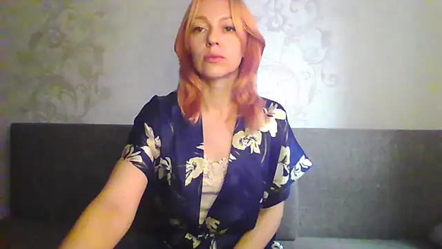 Snapshot of MashaSwan9977 chatting on 10/16/25, 06:25 MashaSwan9977 online show from 10/16/25, 06:25
