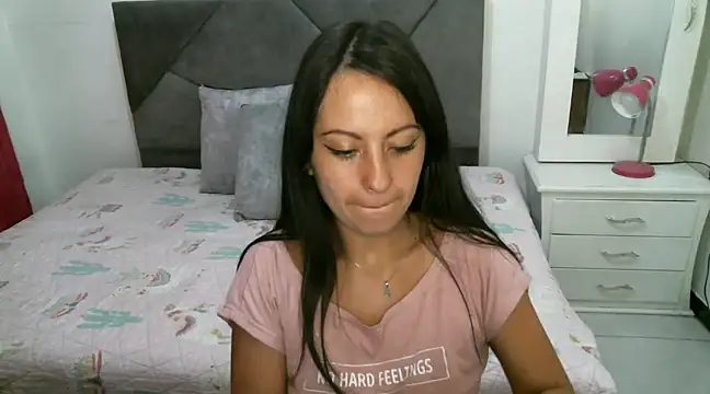 Taylormegan online show from 02/07/25, 01:15