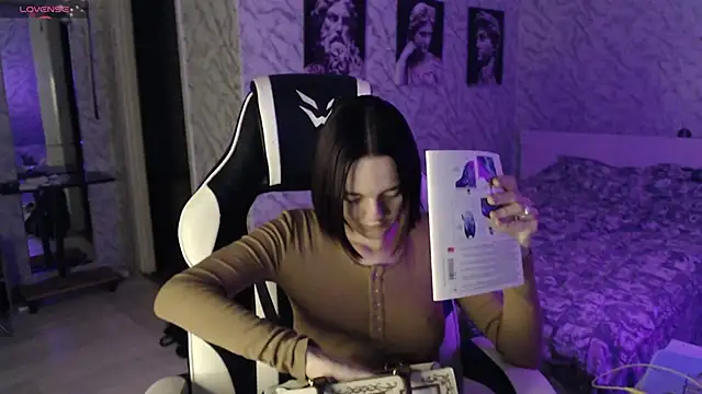 Snapshot of Kitti_study chatting on 10/09/25, 09:51 Kitti study online show from 10/09/25, 09:51