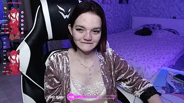 Snapshot of Kitti_study chatting on 11/08/25, 01:22 Kitti study online show from 11/08/25, 01:22