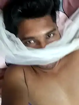 Snapshot of milkyseduce chatting on 09/19/25, 04:58 milkyseduce online show from 09/19/25, 04:58