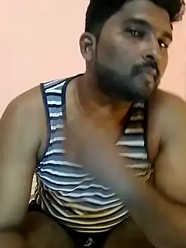 Snapshot of milkyseduce chatting on 09/25/25, 08:12 milkyseduce online show from 09/25/25, 08:12