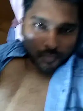 Snapshot of milkyseduce chatting on 10/01/25, 05:35 milkyseduce online show from 10/01/25, 05:35