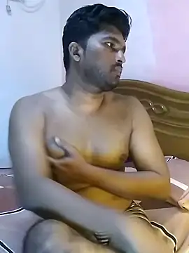 Snapshot of milkyseduce chatting on 10/13/25, 02:06 milkyseduce online show from 10/13/25, 02:06