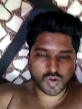 Snapshot of milkyseduce chatting on 10/17/25, 11:02 milkyseduce online show from 10/17/25, 11:02