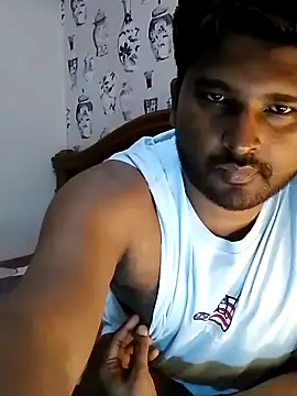 Snapshot of milkyseduce chatting on 10/26/25, 02:56 milkyseduce online show from 10/26/25, 02:56