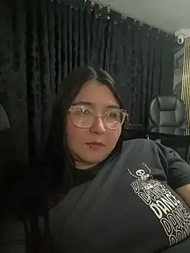 Dulce meow online show from 07/18/26, 10:57